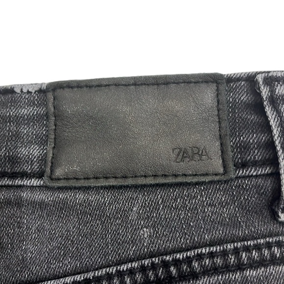 Women’s Black wash distressed denim - Picture 7 of 8